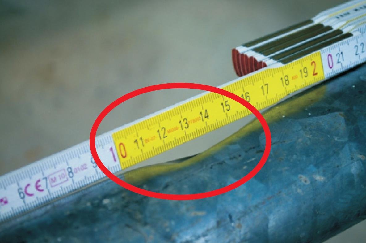 Dent in a damaged formwork prop tube